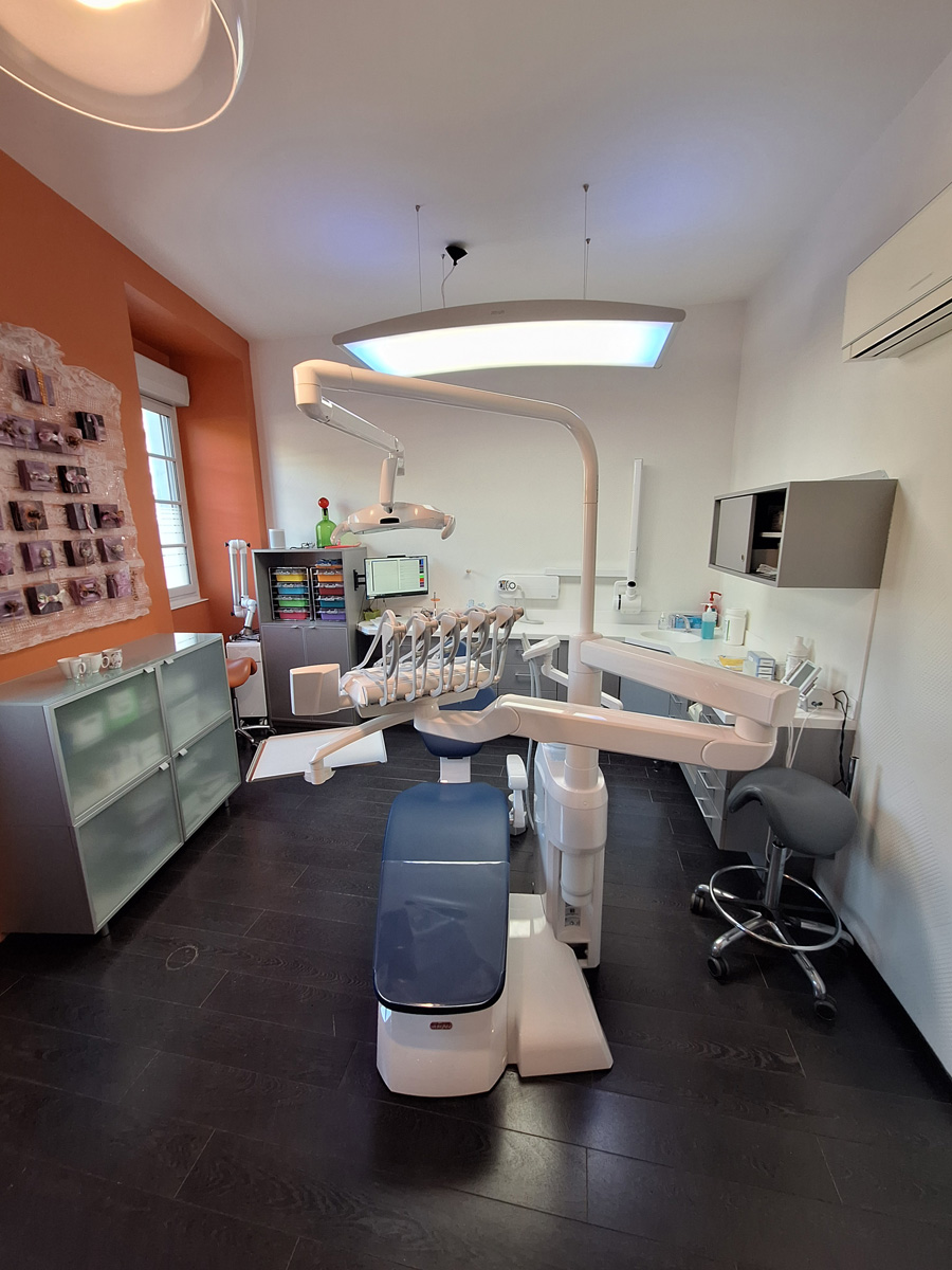 DR JELWAN 19